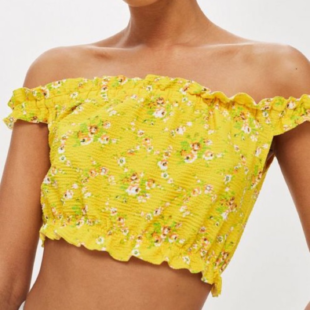 ❣️FINAL SALE❣️TOPSHOP strappy gypsy cropped top